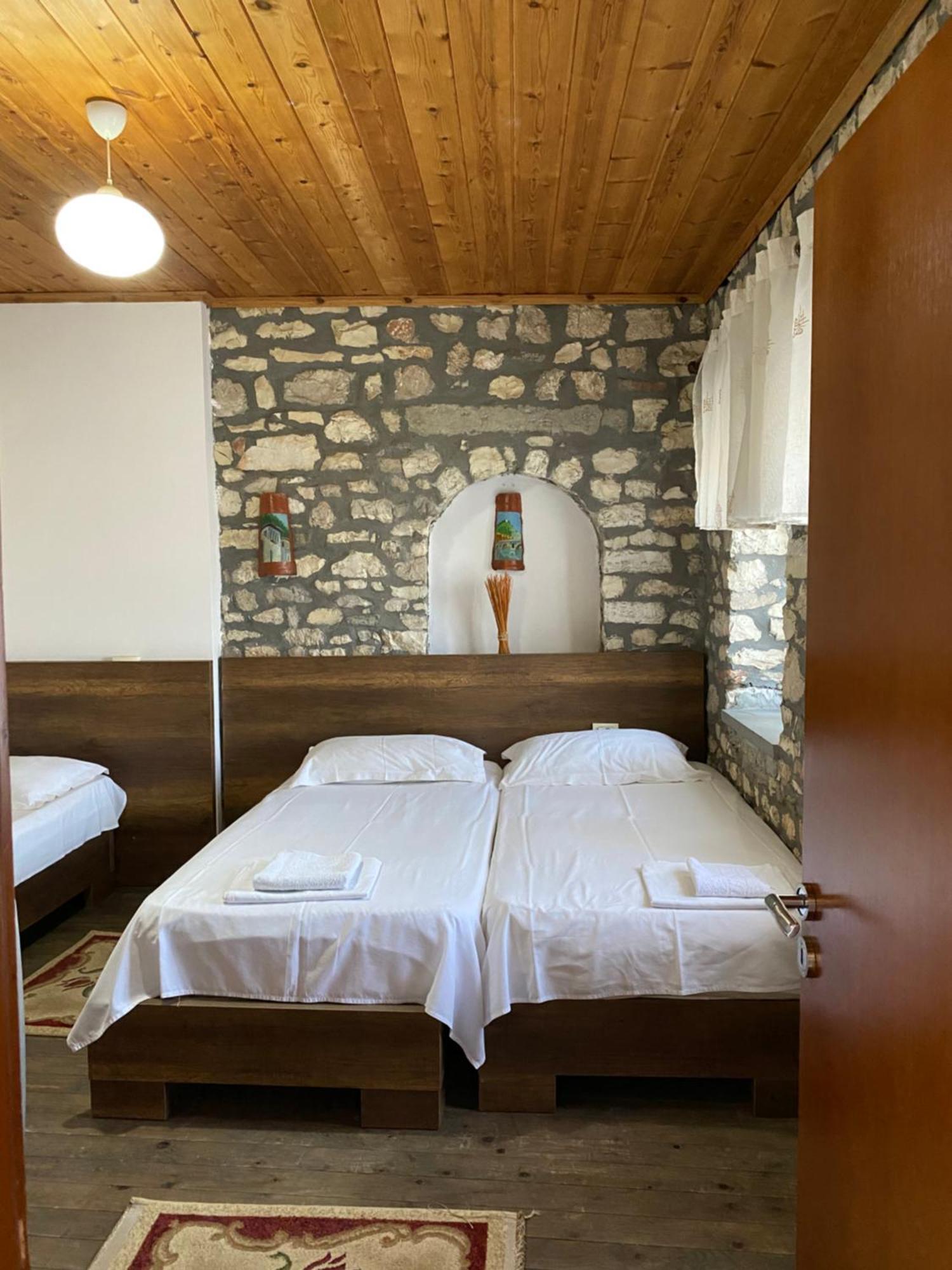 Aria Baci Guest House Berat Dış mekan fotoğraf