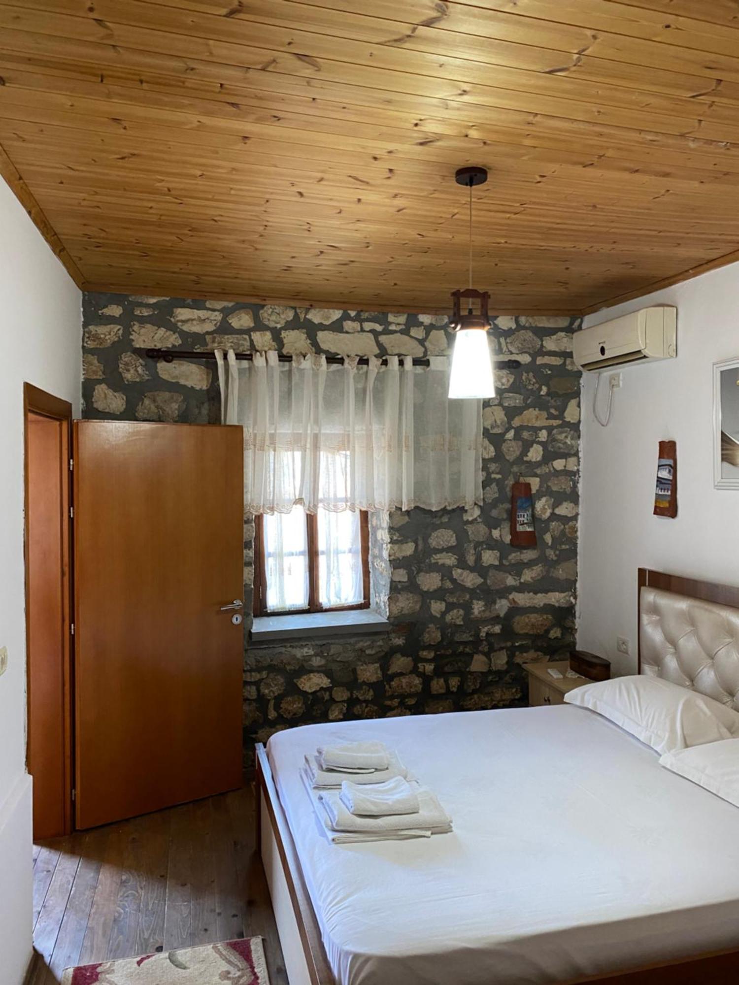 Aria Baci Guest House Berat Dış mekan fotoğraf